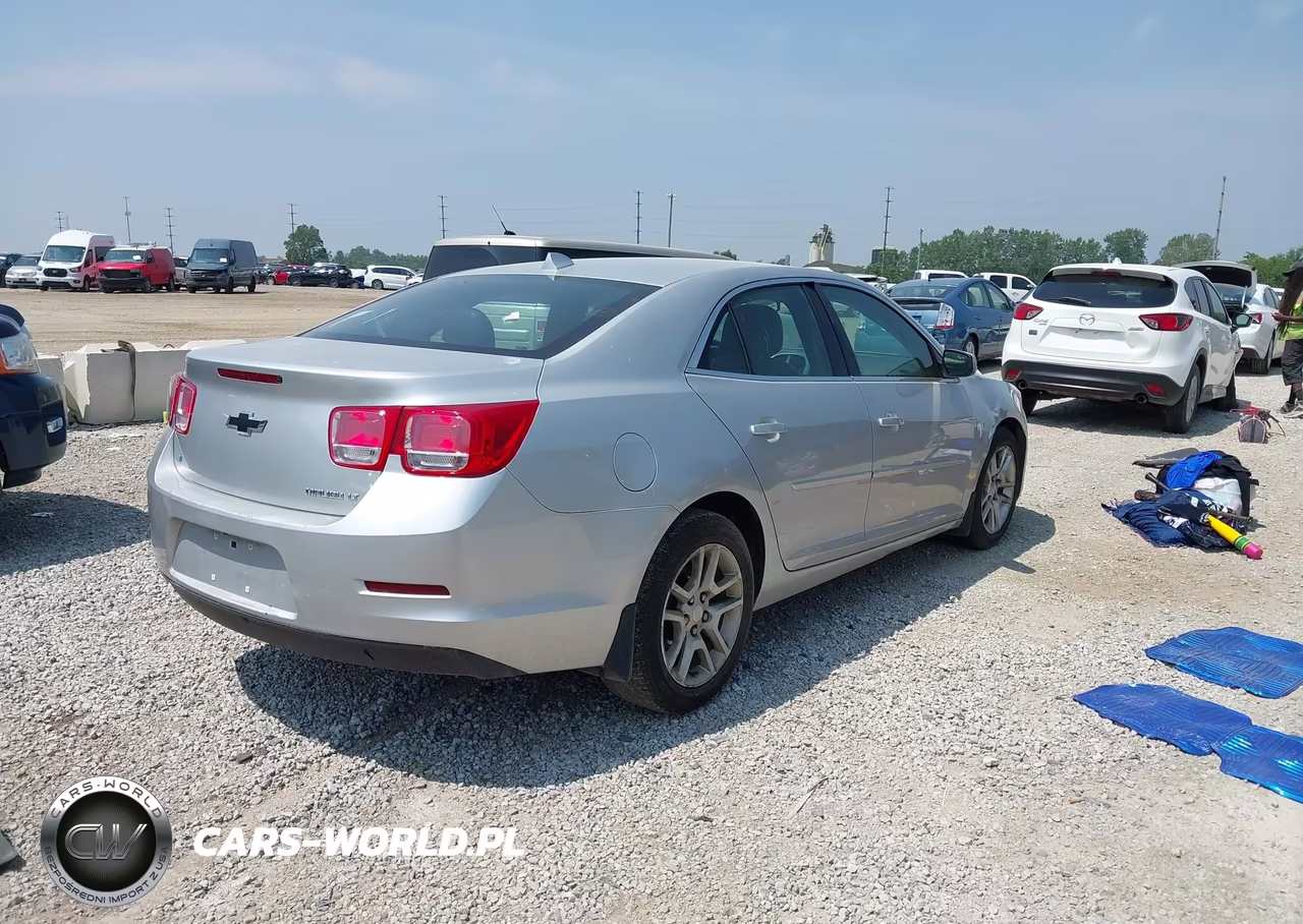 2014 Chevrolet Malibu 1Lt VIN:1G11C5SL6EF271688 - 4