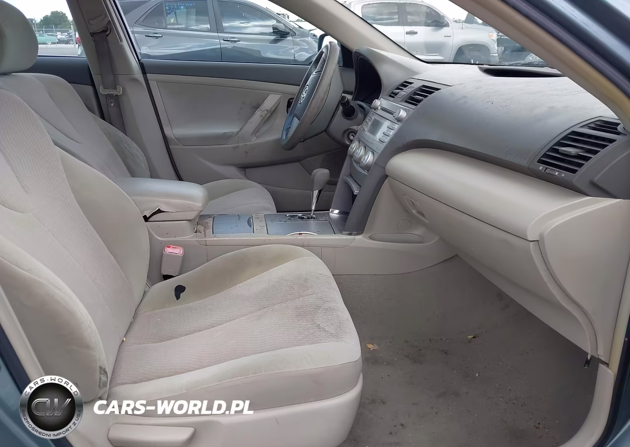 2010 Toyota Camry Le VIN:4T1BF3EK9AU542819 - 5