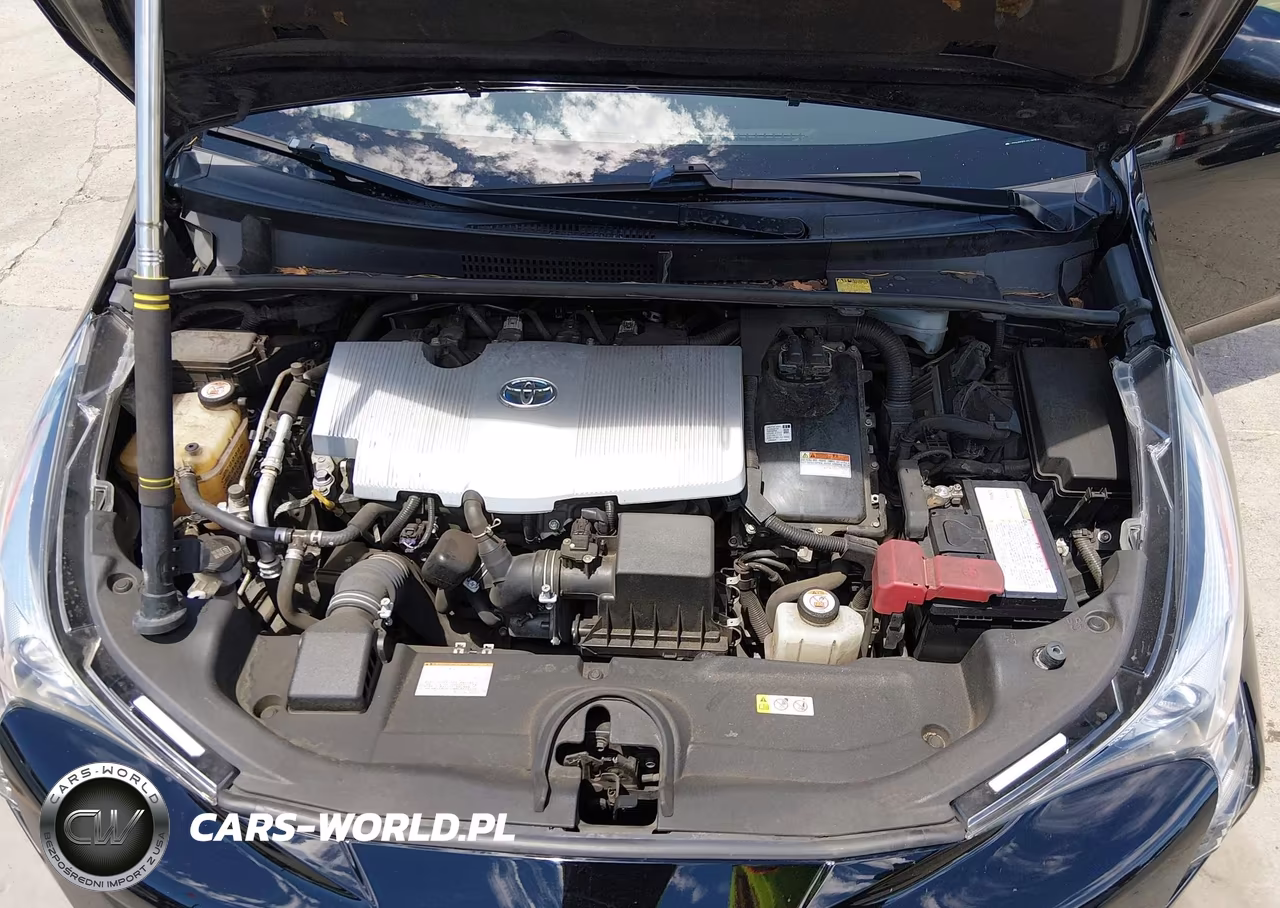 2017 Toyota Prius Two VIN:JTDKBRFU0H3056337 - 10