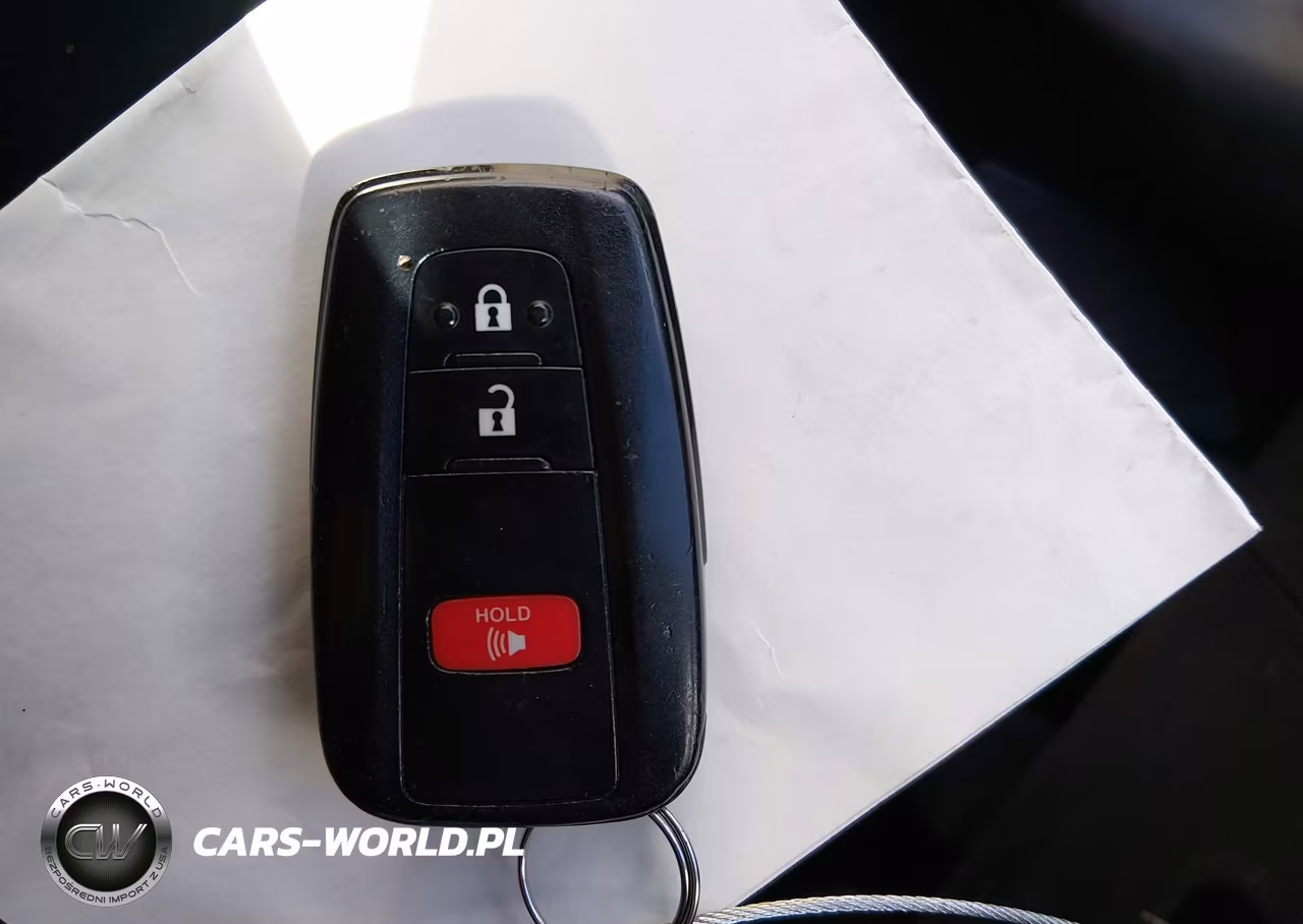 2017 Toyota Prius Two VIN:JTDKBRFU0H3056337 - 11