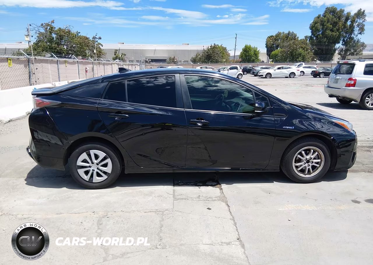 2017 Toyota Prius Two VIN:JTDKBRFU0H3056337 - 13