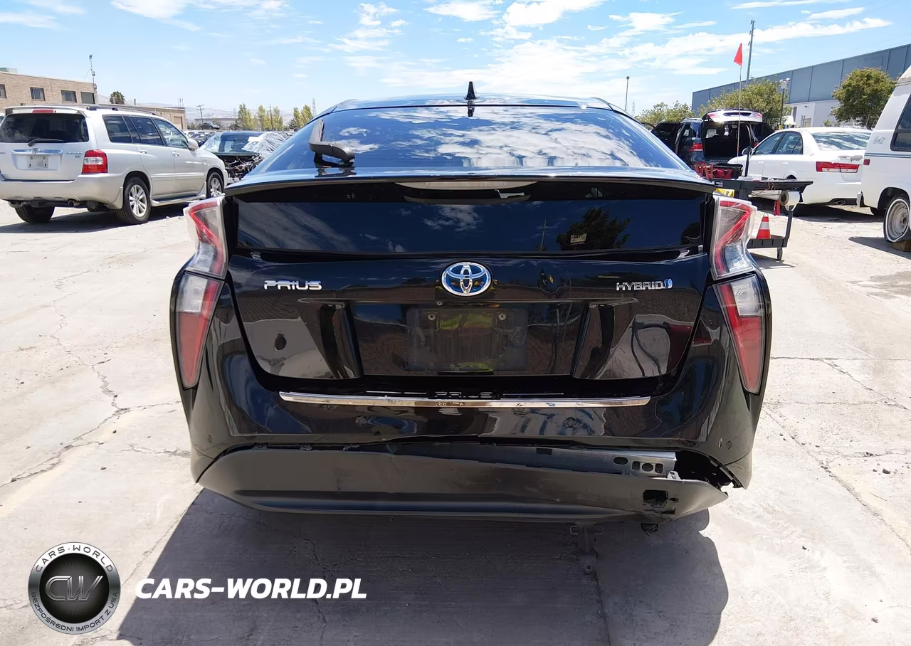 2017 Toyota Prius Two VIN:JTDKBRFU0H3056337 - 16
