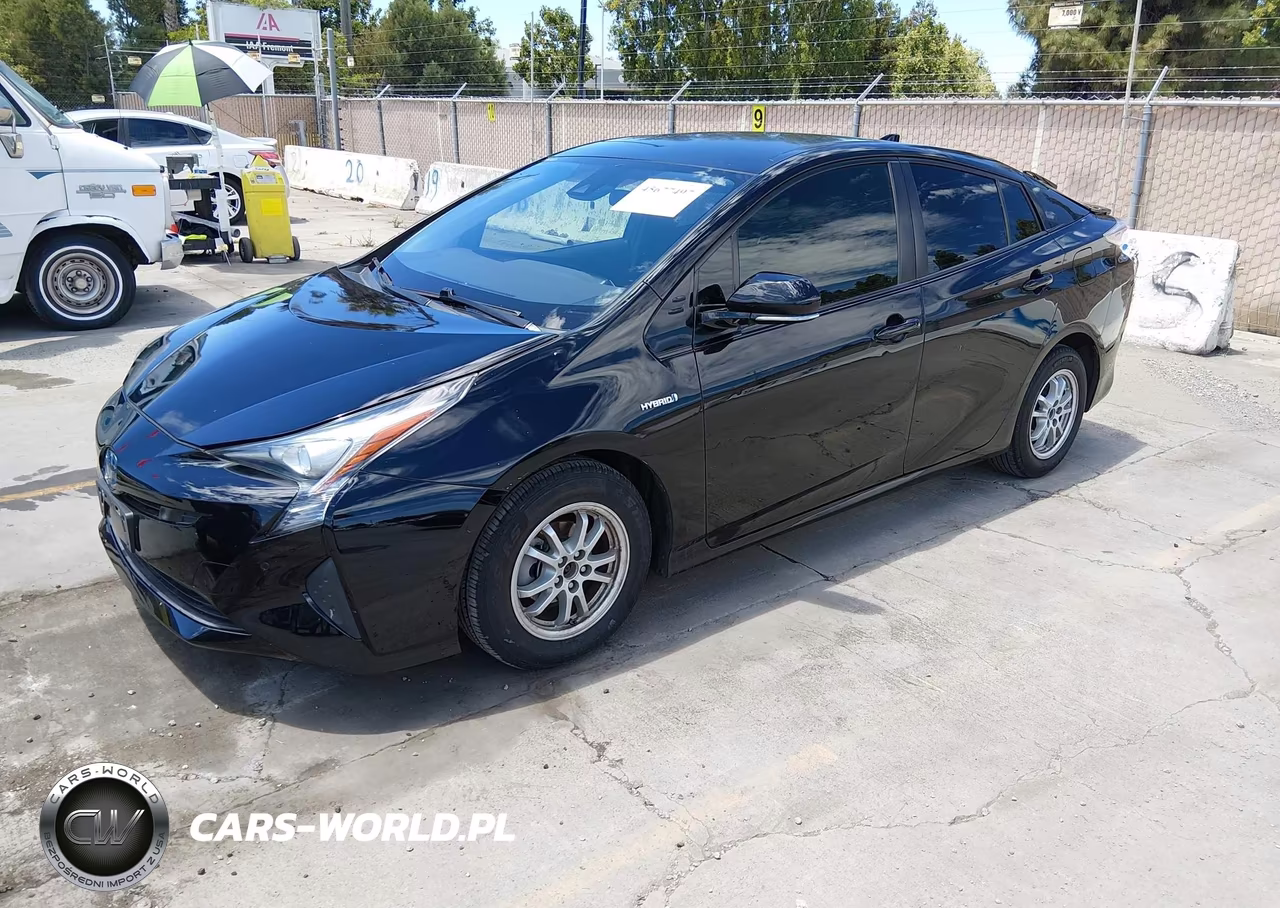 2017 Toyota Prius Two VIN:JTDKBRFU0H3056337 - 2