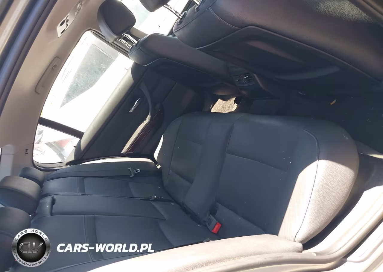 2011 BMW 328I VIN:WBAPH5G56BNM73281 - 8