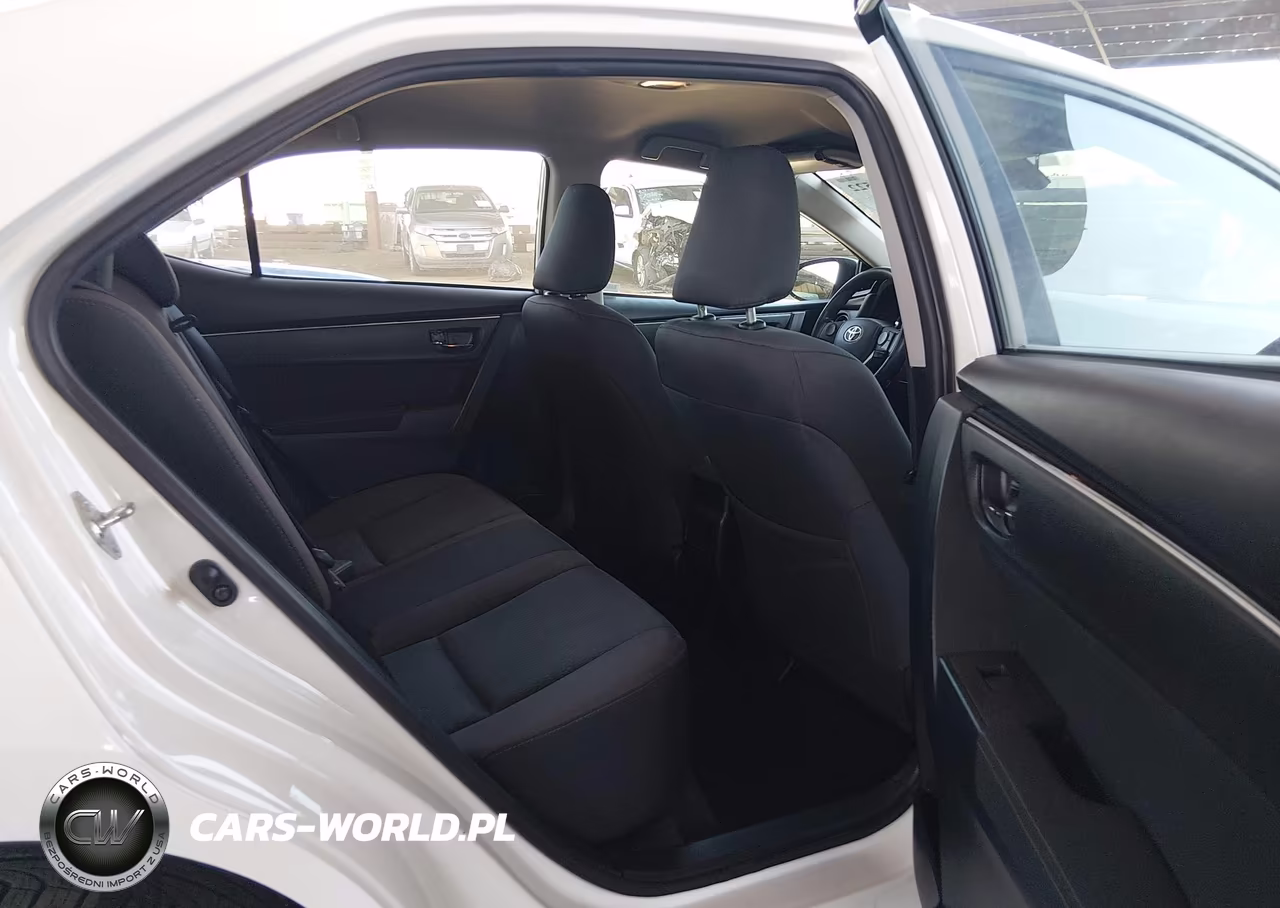 2018 Toyota Corolla Le VIN:2T1BURHE4JC976162 - 8