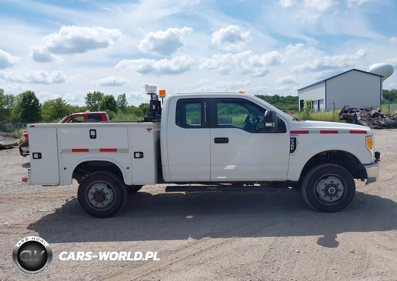 2017 Ford F-350 Xl VIN:1FT7X3B6XHEE05018 - 13
