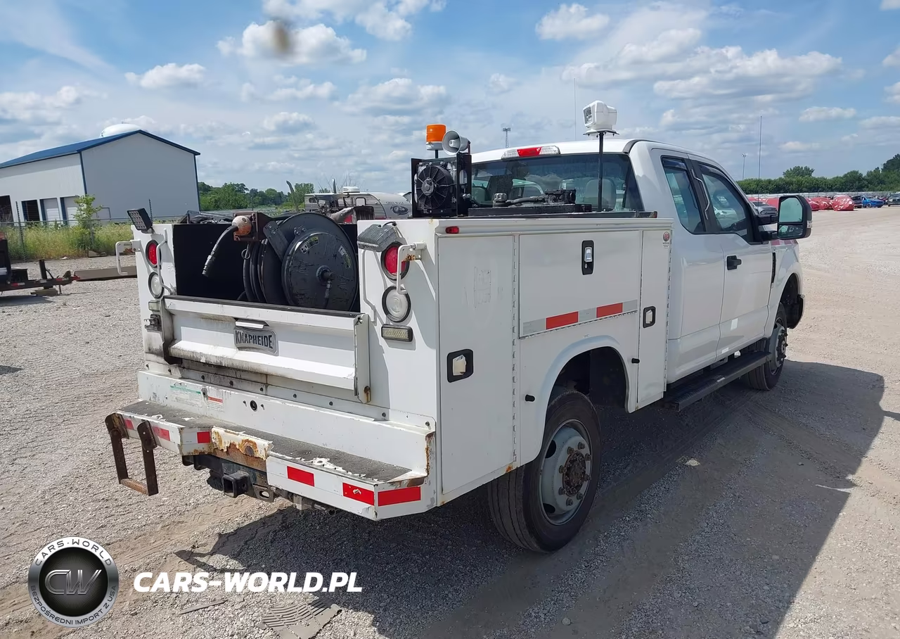 2017 Ford F-350 Xl VIN:1FT7X3B6XHEE05018 - 4