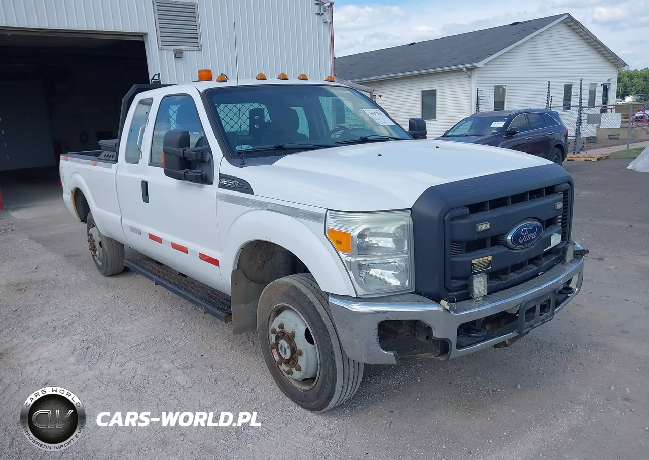2015 Ford F-350 Xl