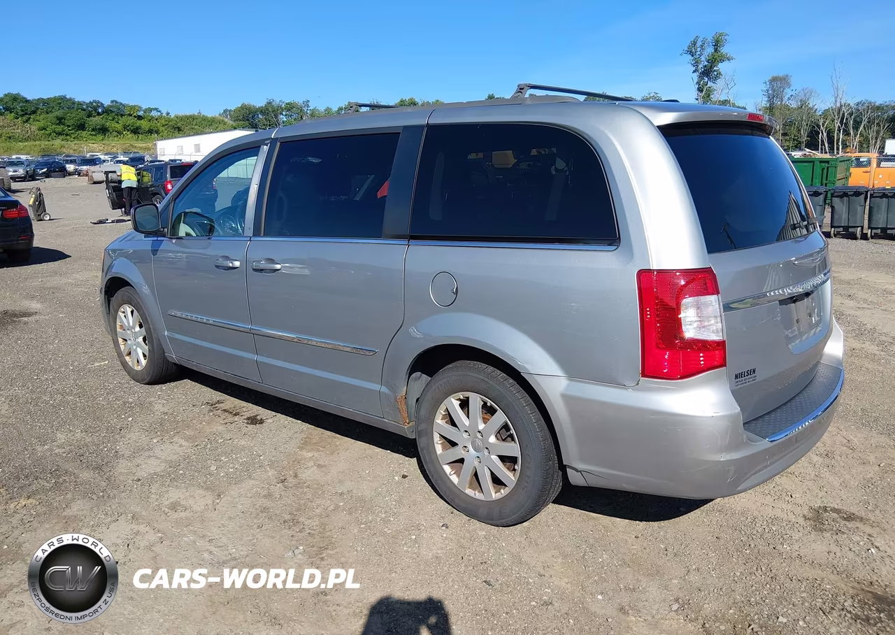 2013 Chrysler Town & Country Touring VIN:2C4RC1BG6DR652051 - 3