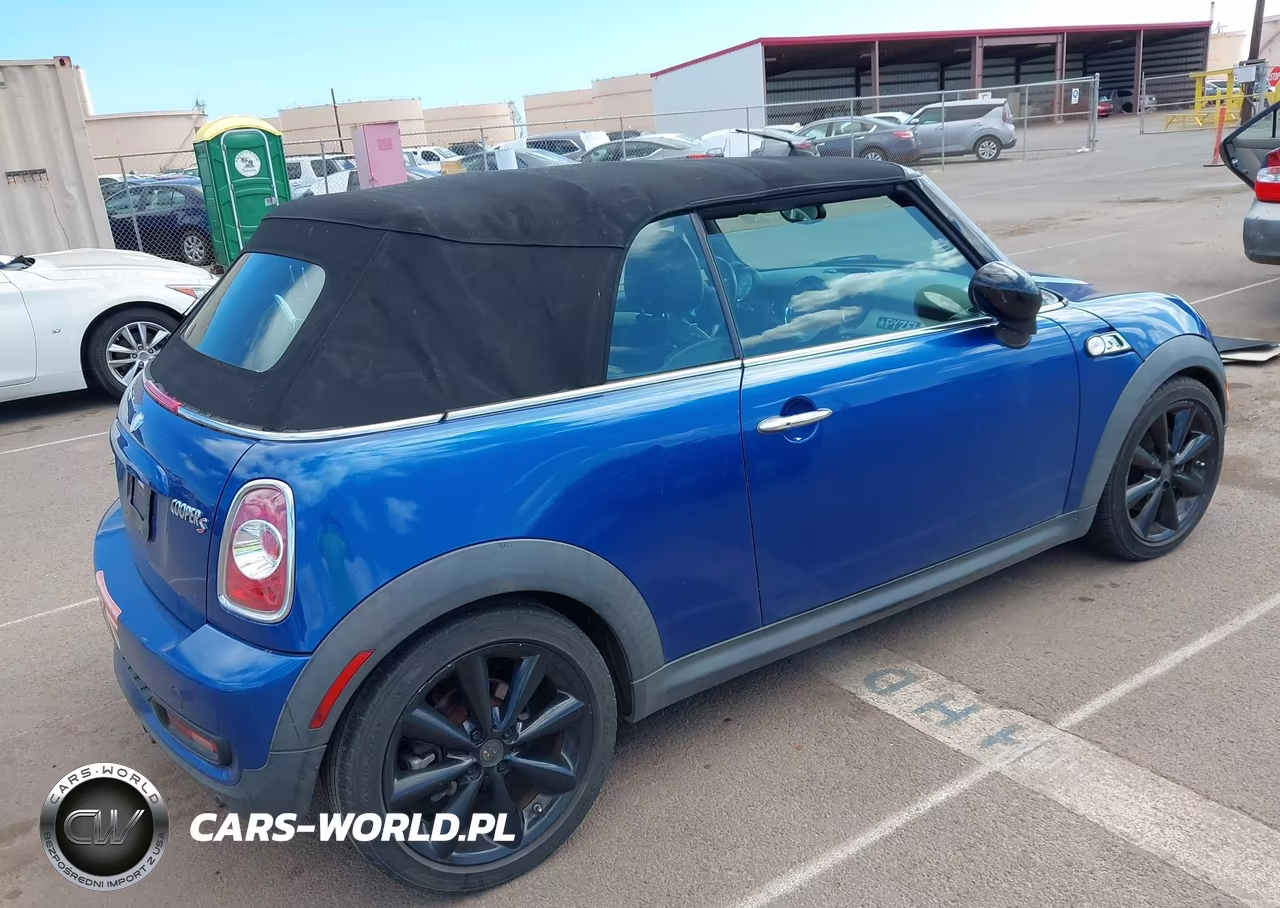 2013 Mini Convertible Cooper S VIN:WMWZP3C50DT551140 - 4