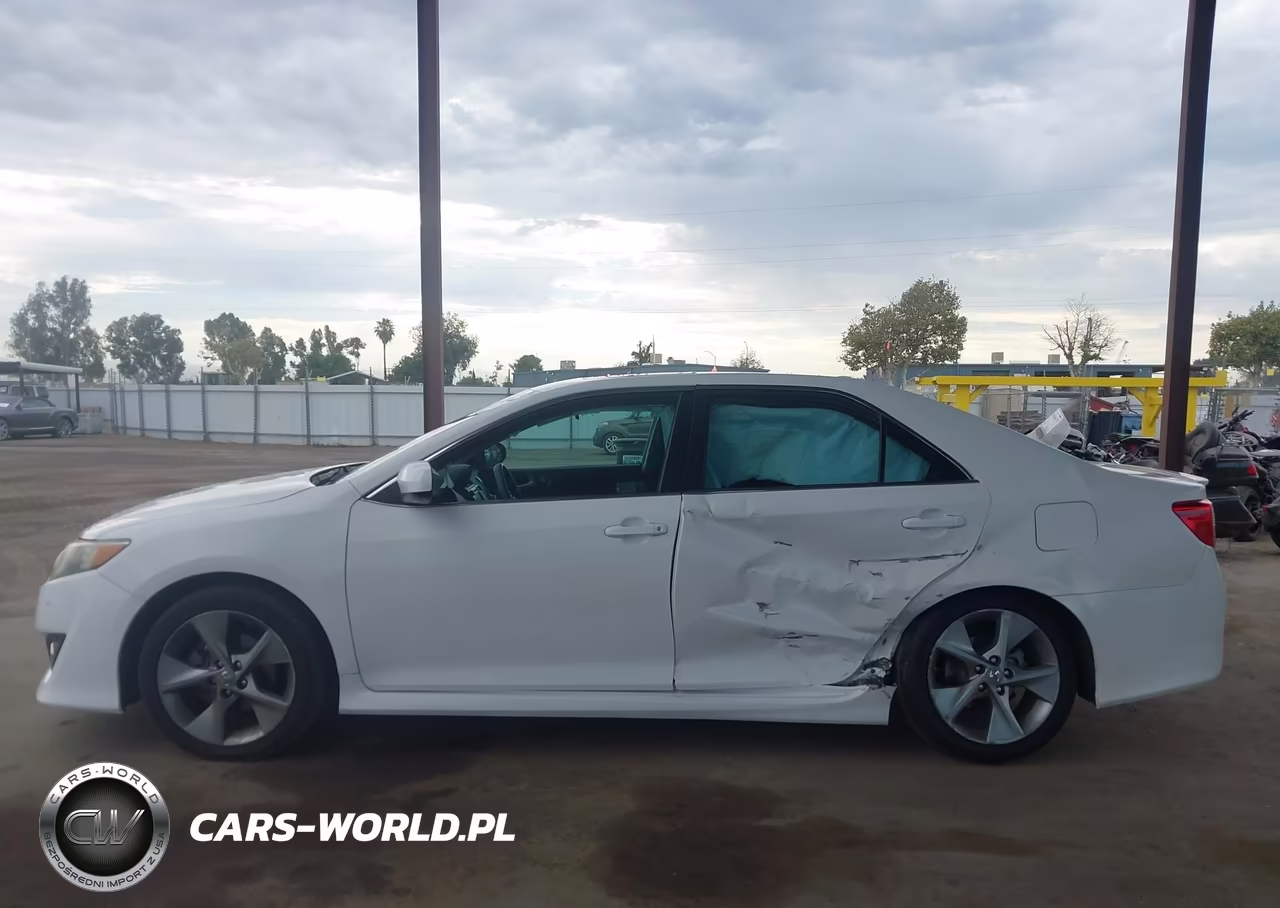 2013 Toyota Camry Se V6 VIN:4T1BK1FK5DU535479 - 14