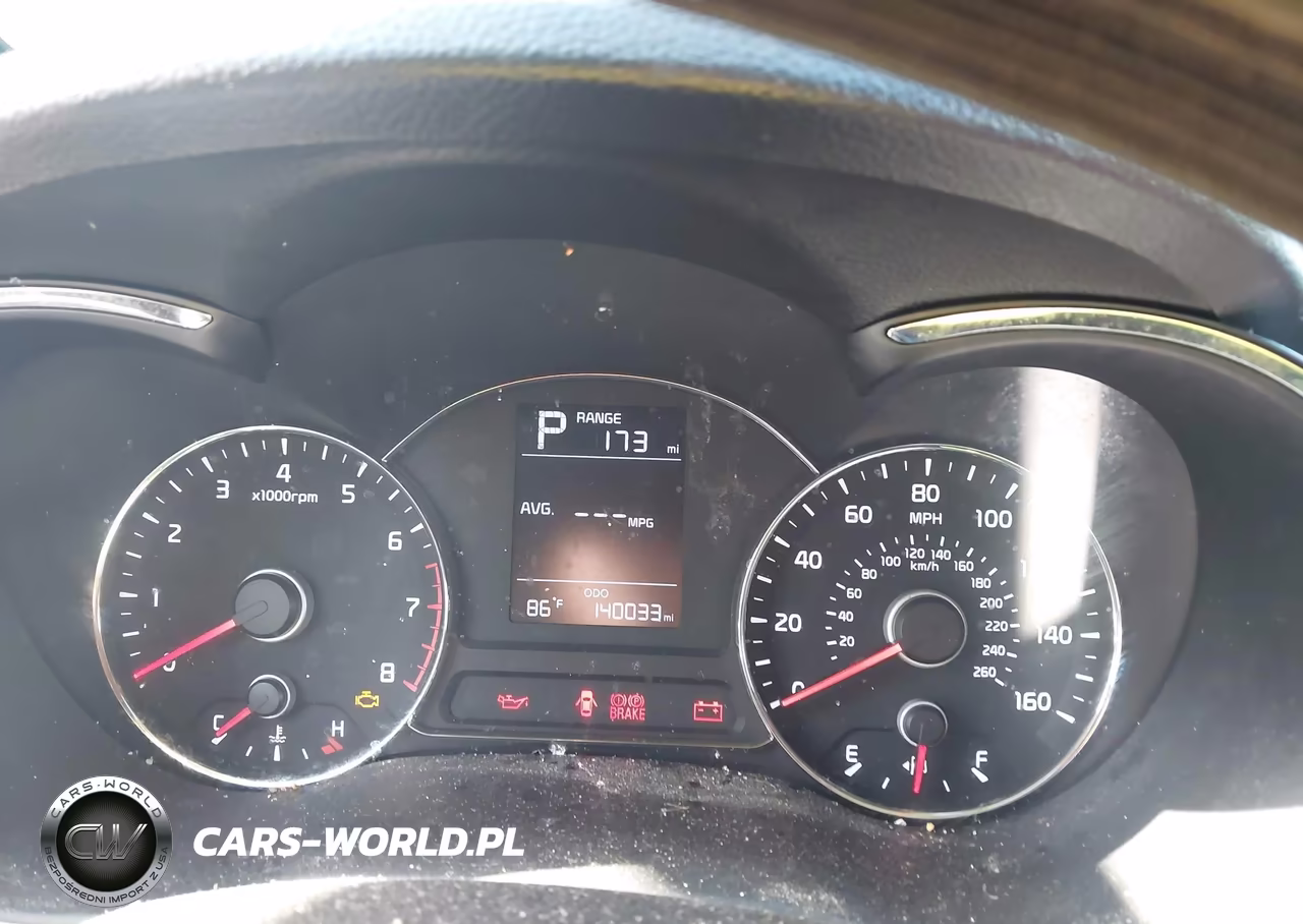 2017 Kia Forte Lx VIN:3KPFK4A71HE077342 - 7