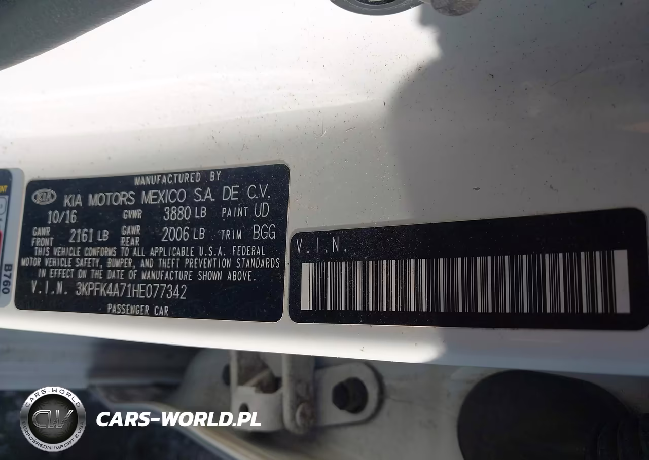 2017 Kia Forte Lx VIN:3KPFK4A71HE077342 - 9