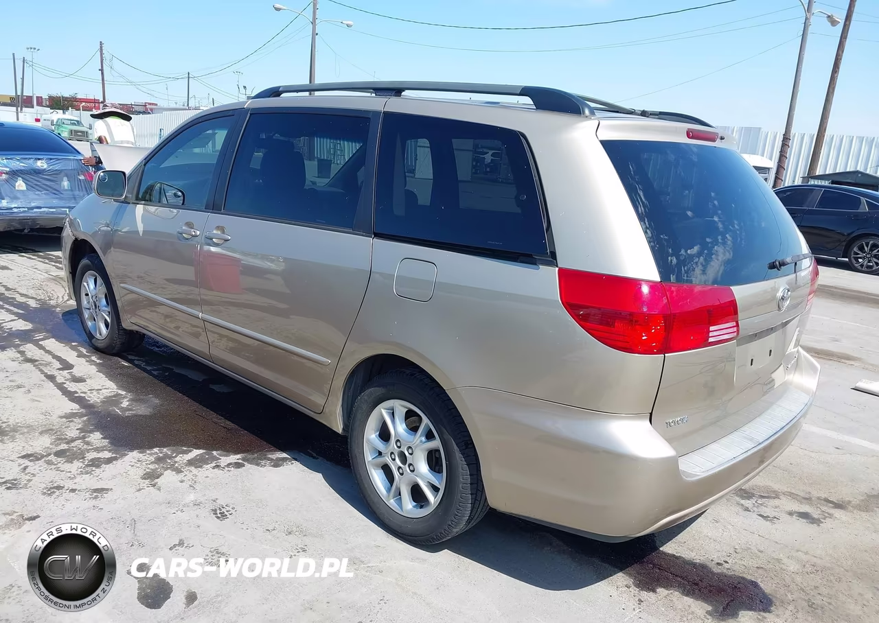 2004 Toyota Sienna Xle VIN:5TDZA22C74S130206 - 3
