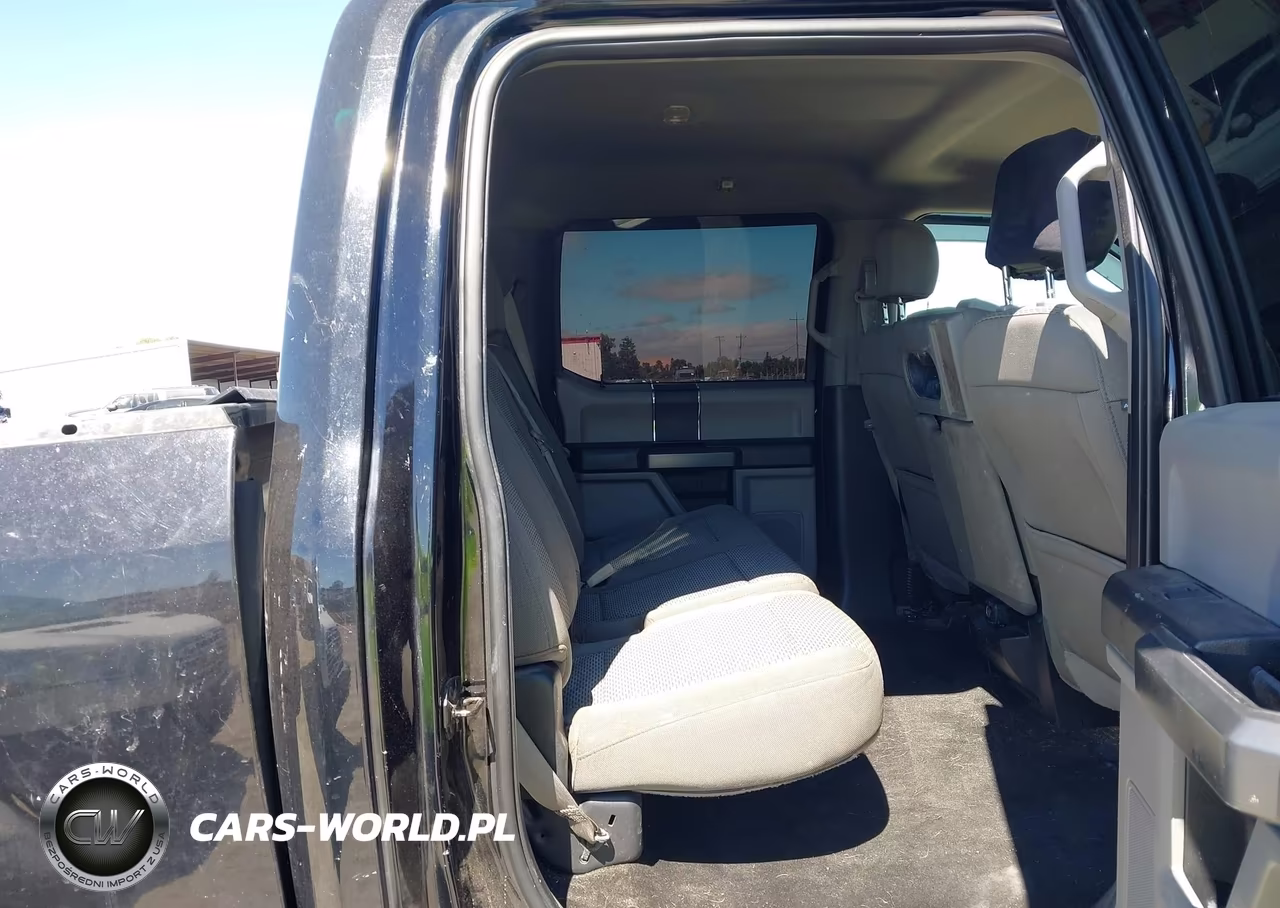 2018 Ford F-150 Lariat-Xl-Xlt VIN:1FTEW1CPXJKD72325 - 8