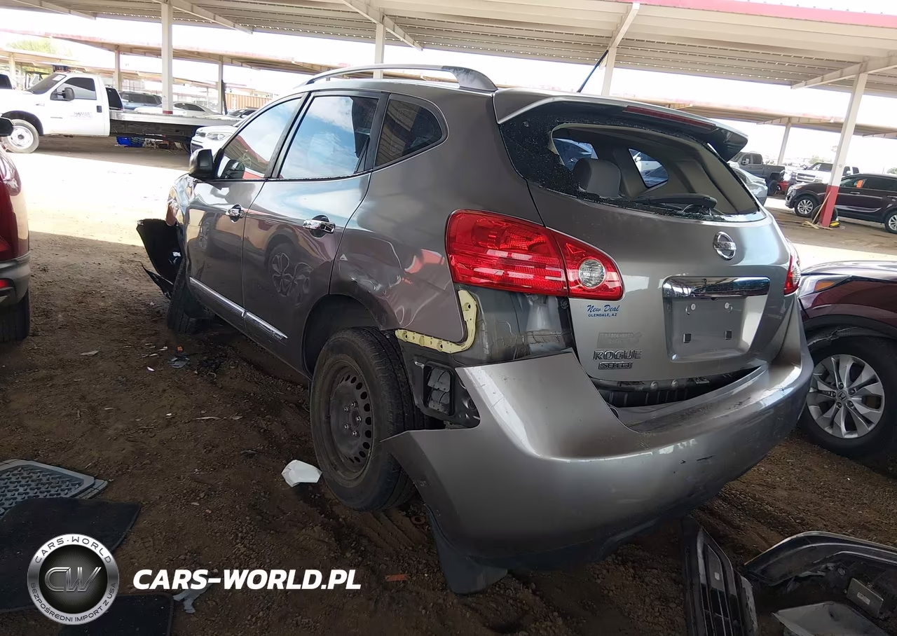 2014 Nissan Rogue Select S VIN:JN8AS5MT4EW607351 - 3