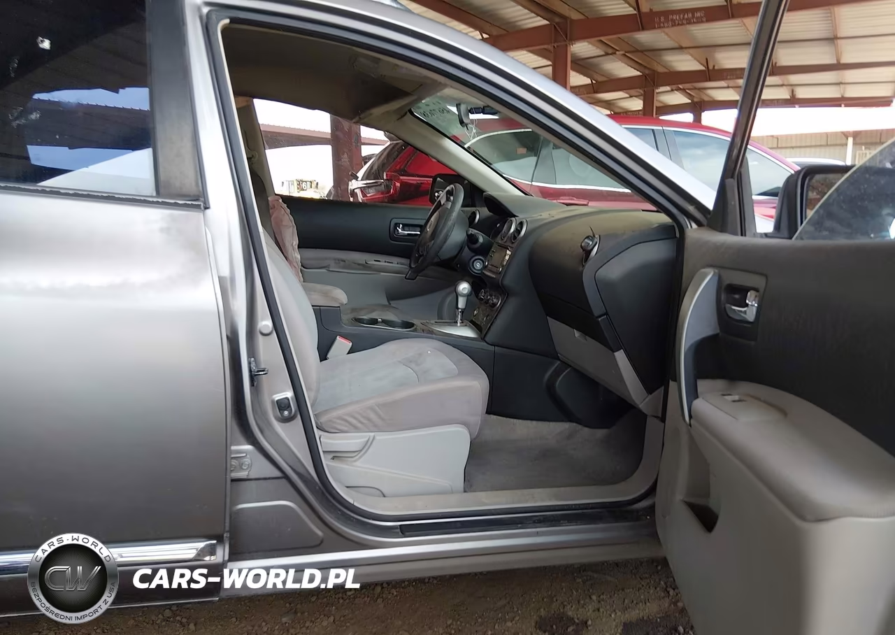 2014 Nissan Rogue Select S VIN:JN8AS5MT4EW607351 - 5