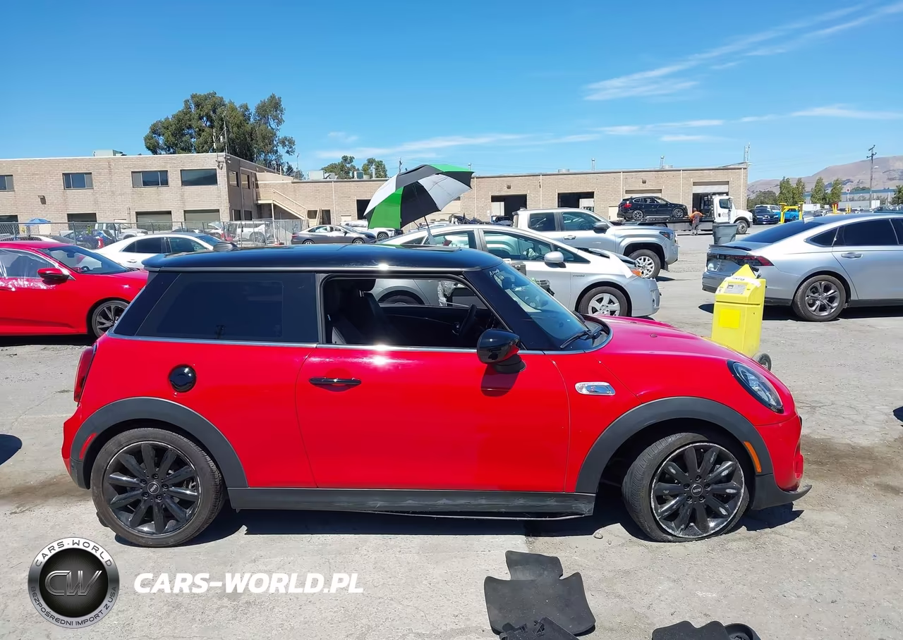 2020 Mini Hardtop Cooper S VIN:WMWXR5C00L2M12146 - 14