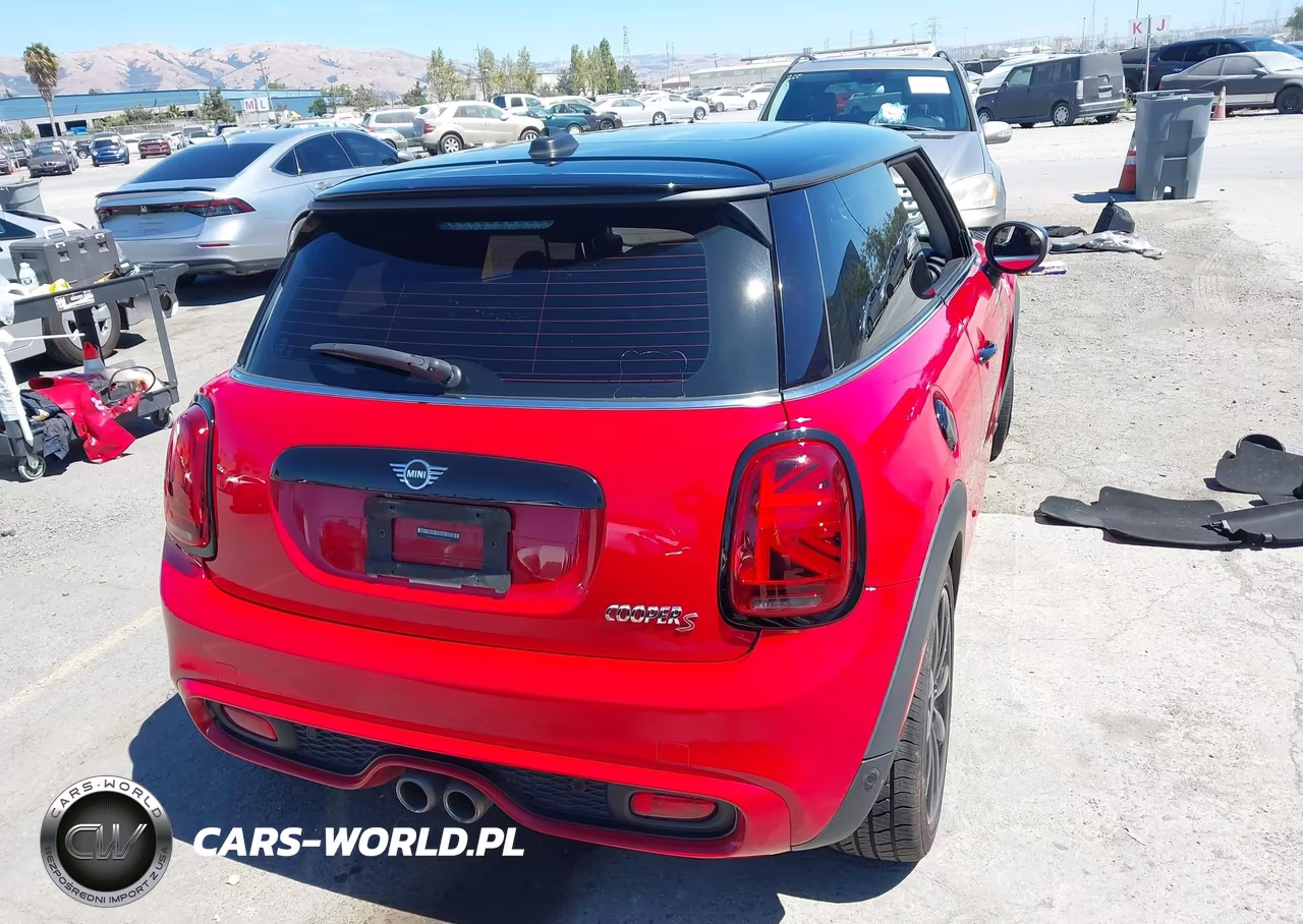 2020 Mini Hardtop Cooper S VIN:WMWXR5C00L2M12146 - 17