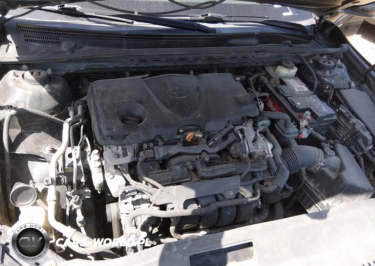 2018 Toyota Camry L VIN:4T1B11HK1JU535099 - 10