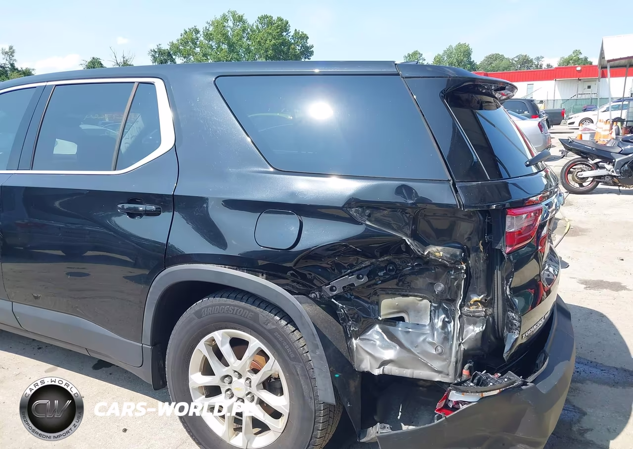 2018 Chevrolet Traverse Ls VIN:1GNEVFKW0JJ134554 - 6