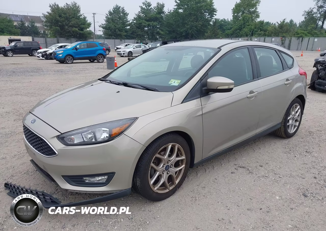 2015 Ford Focus Se VIN:1FADP3K2XFL284019 - 2
