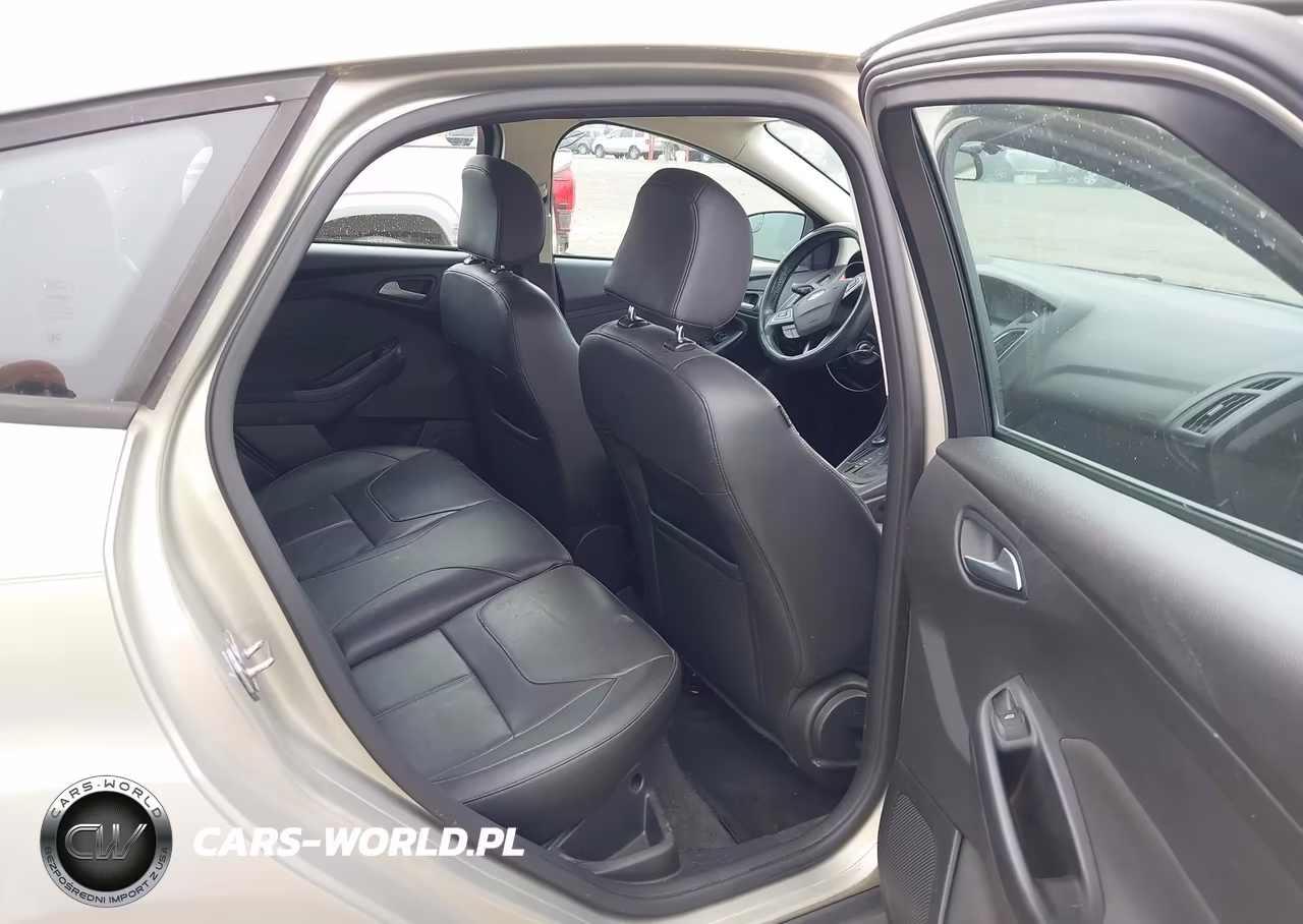 2015 Ford Focus Se VIN:1FADP3K2XFL284019 - 8
