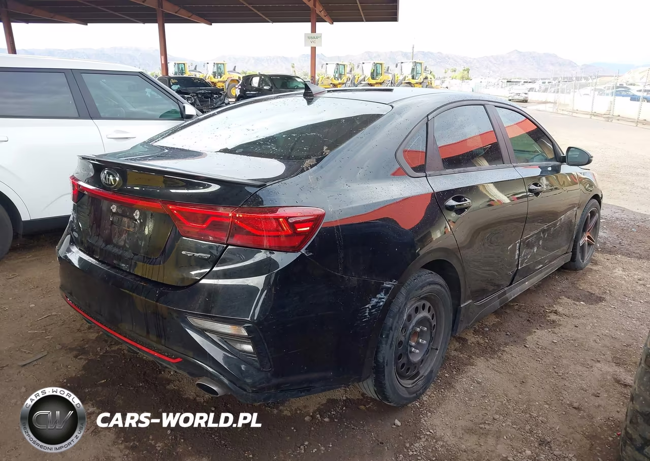 2021 Kia Forte Gt-Line VIN:3KPF34ADXME316187 - 4
