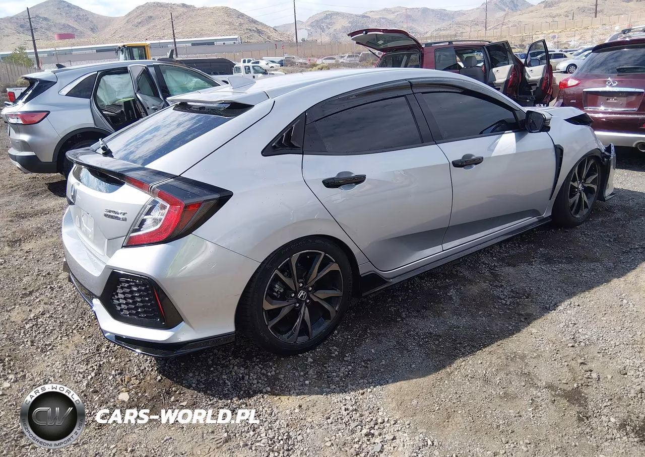 2019 Honda Civic Sport Touring VIN:SHHFK7H90KU215879 - 4