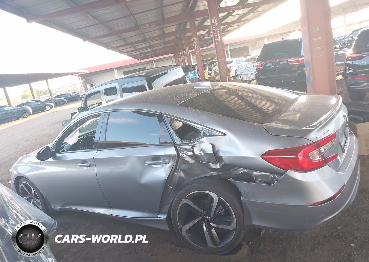 2018 Honda Accord Sport VIN:1HGCV1F34JA250960 - 14