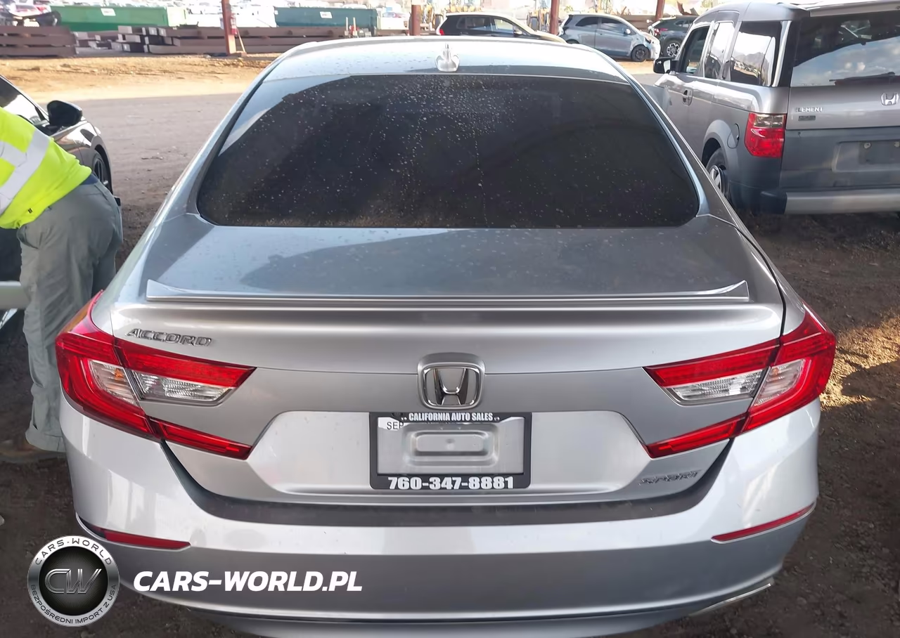 2018 Honda Accord Sport VIN:1HGCV1F34JA250960 - 16