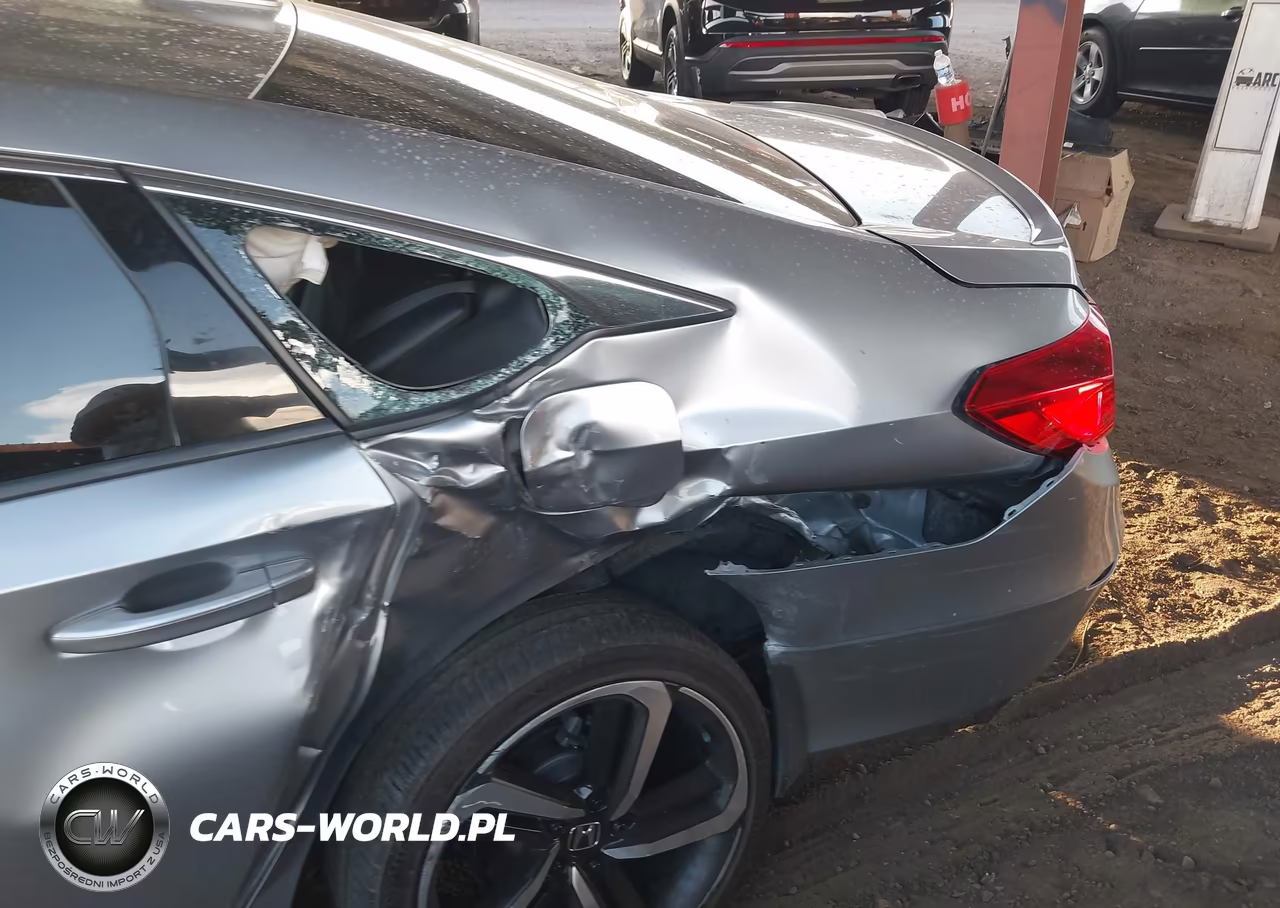 2018 Honda Accord Sport VIN:1HGCV1F34JA250960 - 6
