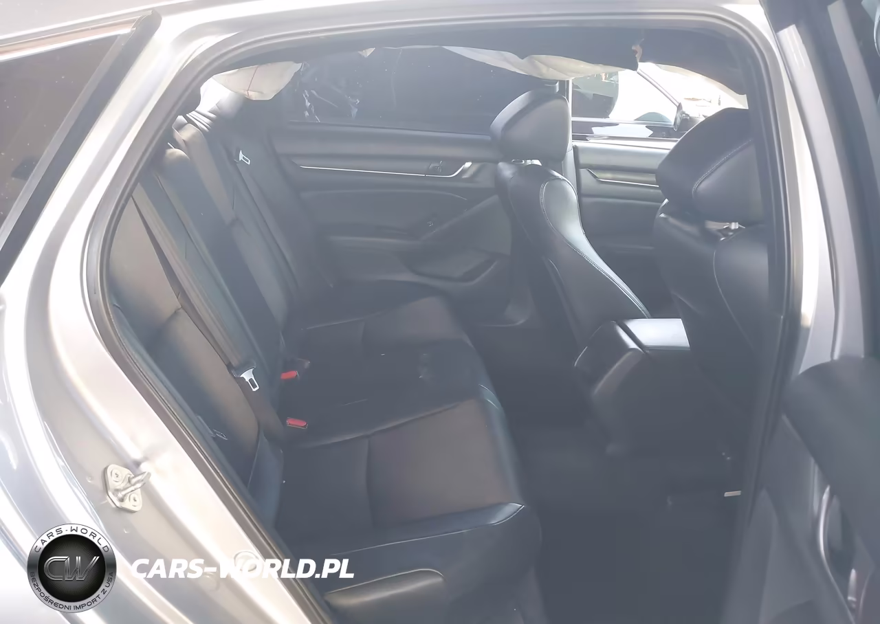 2018 Honda Accord Sport VIN:1HGCV1F34JA250960 - 8