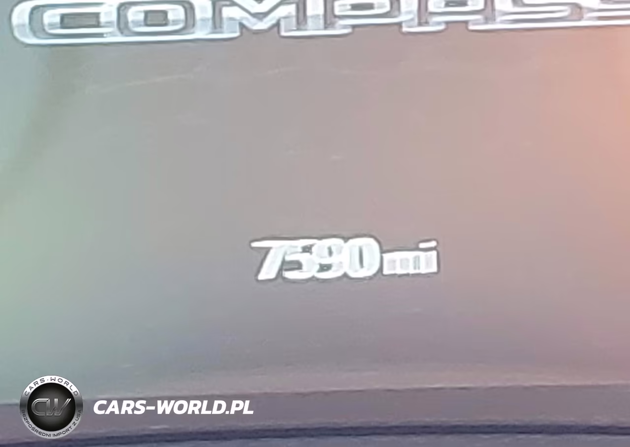 2025 Jeep Compass Limited 4X4 VIN:3C4NJDCN0ST540889 - 7
