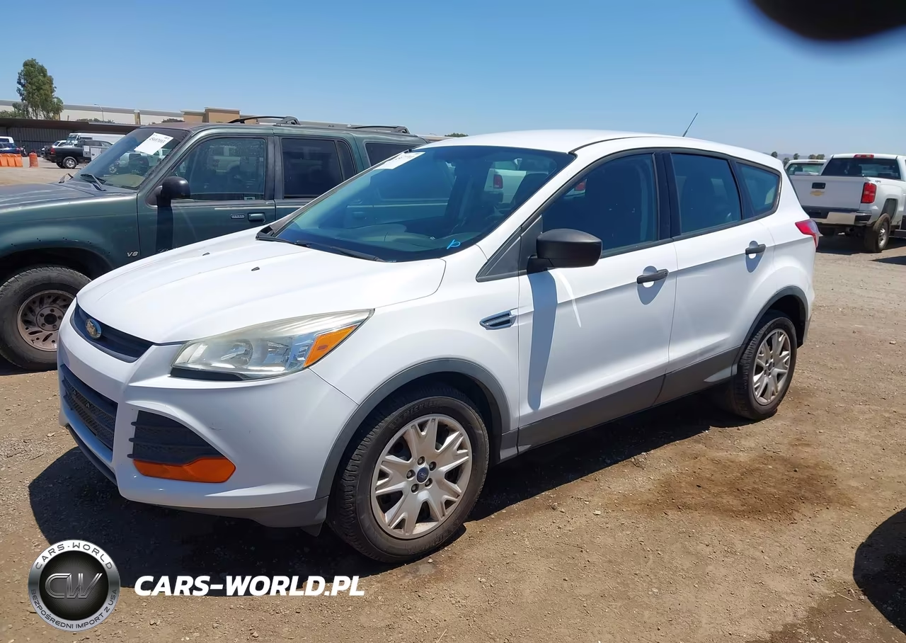 2015 Ford Escape S VIN:1FMCU0F70FUC66475 - 2