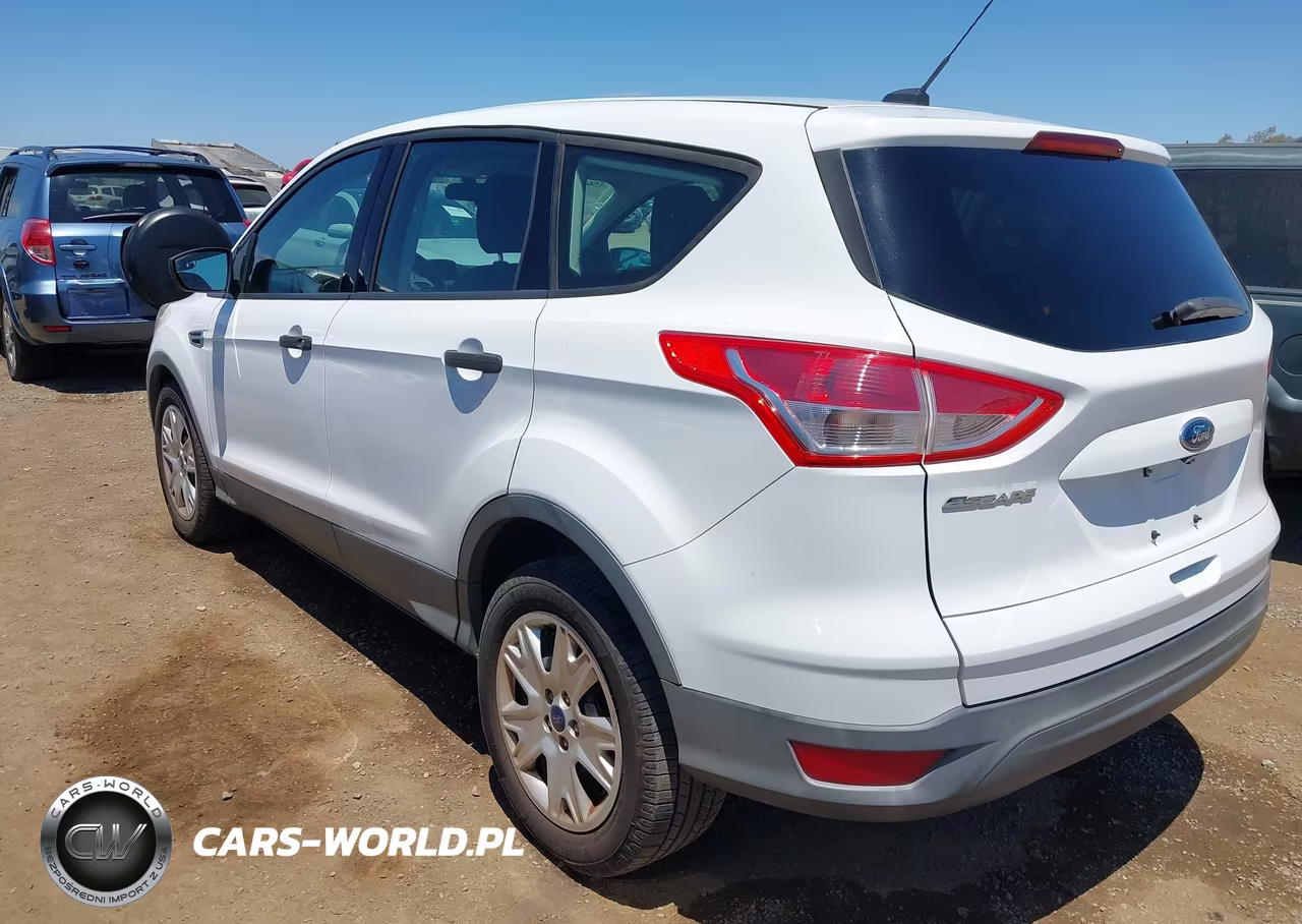 2015 Ford Escape S VIN:1FMCU0F70FUC66475 - 3