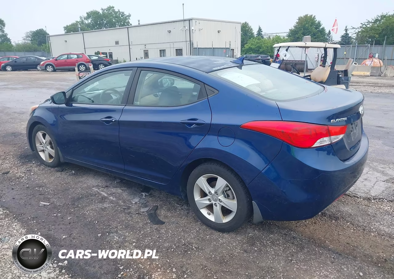 2013 Hyundai Elantra Gls VIN:KMHDH4AE0DU762797 - 3