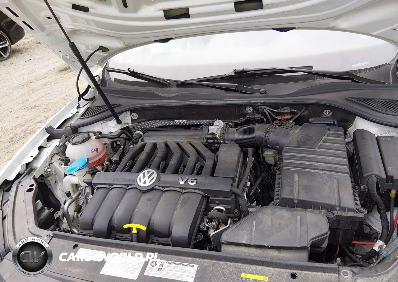 2018 Volkswagen Passat 3.6L V6 Gt VIN:1VWJM7A38JC047977 - 10