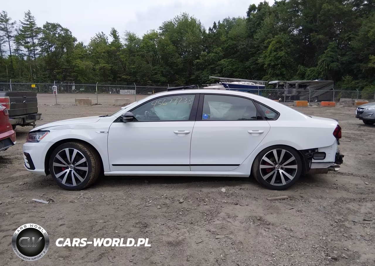 2018 Volkswagen Passat 3.6L V6 Gt VIN:1VWJM7A38JC047977 - 14