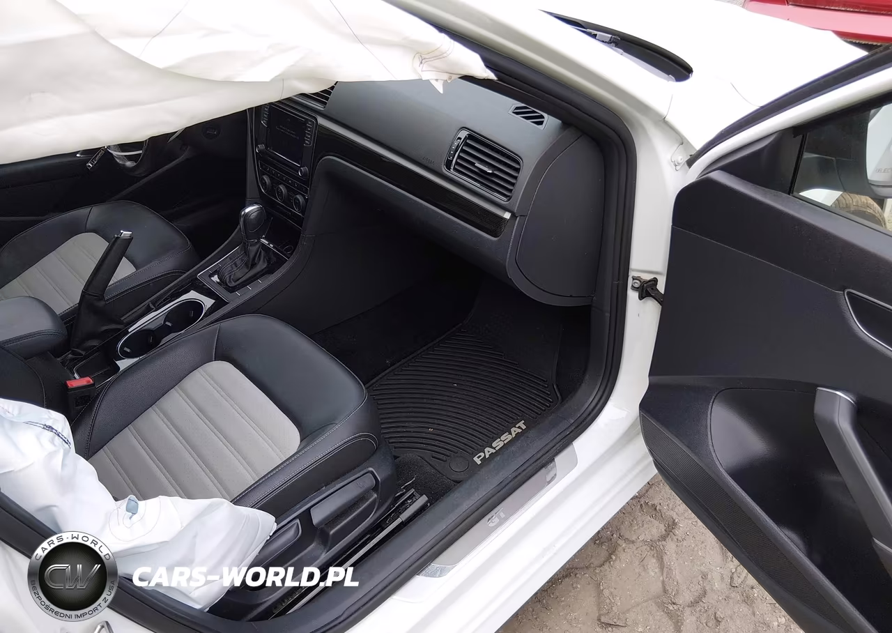 2018 Volkswagen Passat 3.6L V6 Gt VIN:1VWJM7A38JC047977 - 5