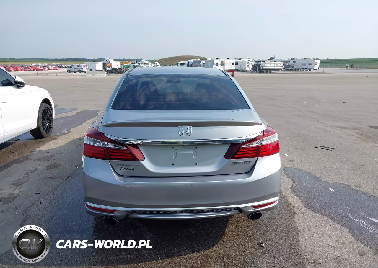 2017 Honda Accord Sport VIN:1HGCR2F56HA114092 - 16