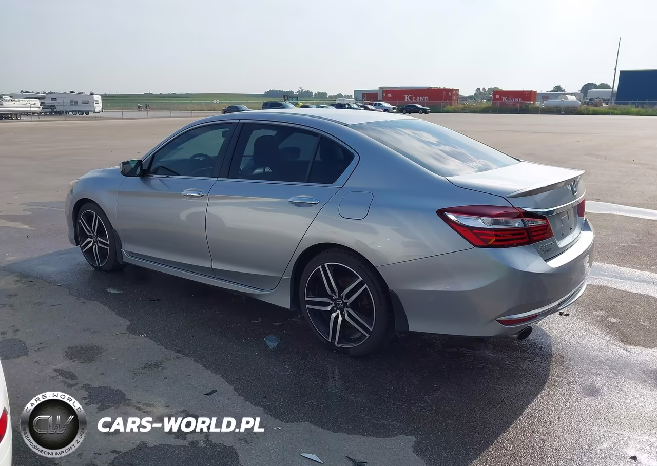2017 Honda Accord Sport VIN:1HGCR2F56HA114092 - 3