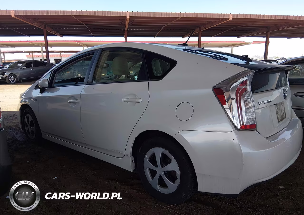 2012 Toyota Prius Three VIN:JTDKN3DU1C5486947 - 14