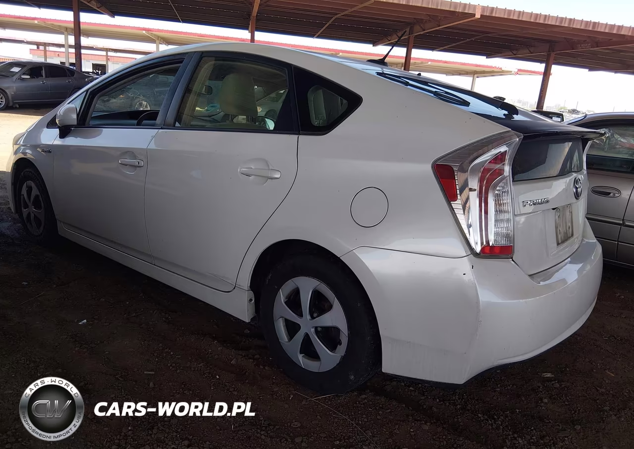 2012 Toyota Prius Three VIN:JTDKN3DU1C5486947 - 3