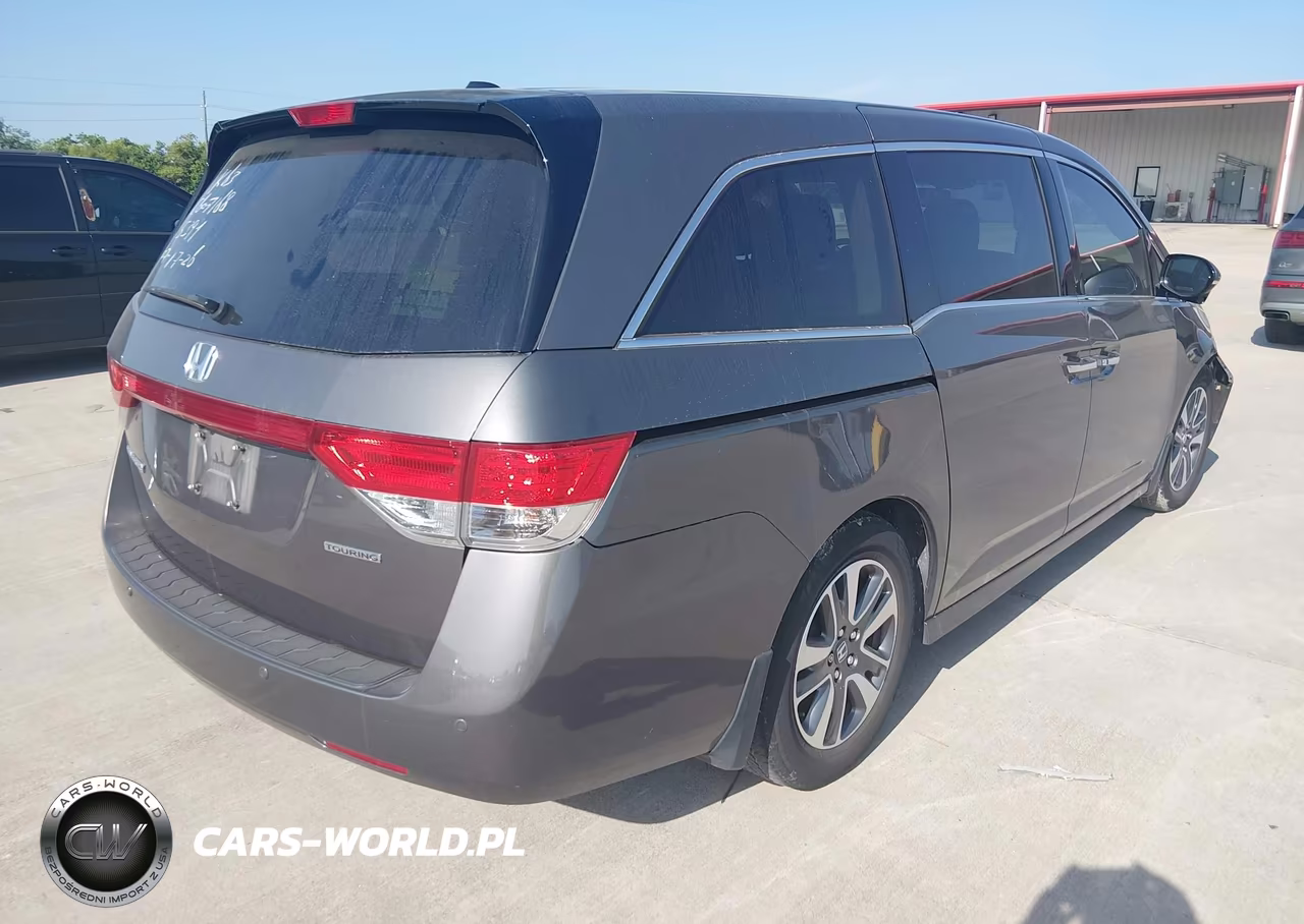 2017 Honda Odyssey Touring-Touring Elite VIN:5FNRL5H9XHB005394 - 4