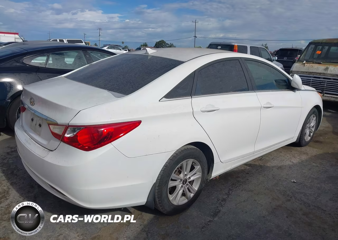 2013 Hyundai Sonata Gls VIN:5NPEB4AC8DH541872 - 4