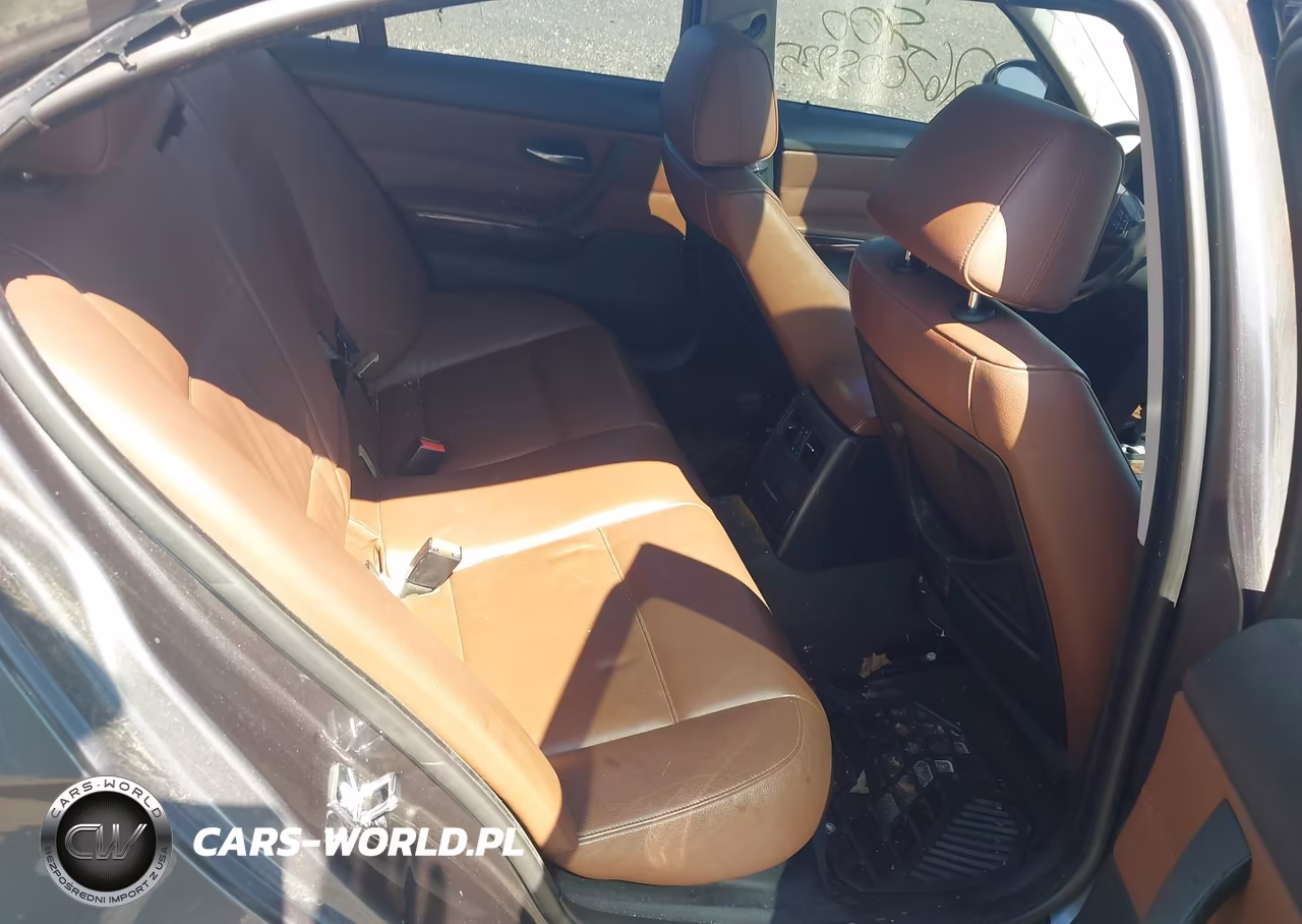 2007 BMW 328Xi VIN:WBAVC73597KP36590 - 8