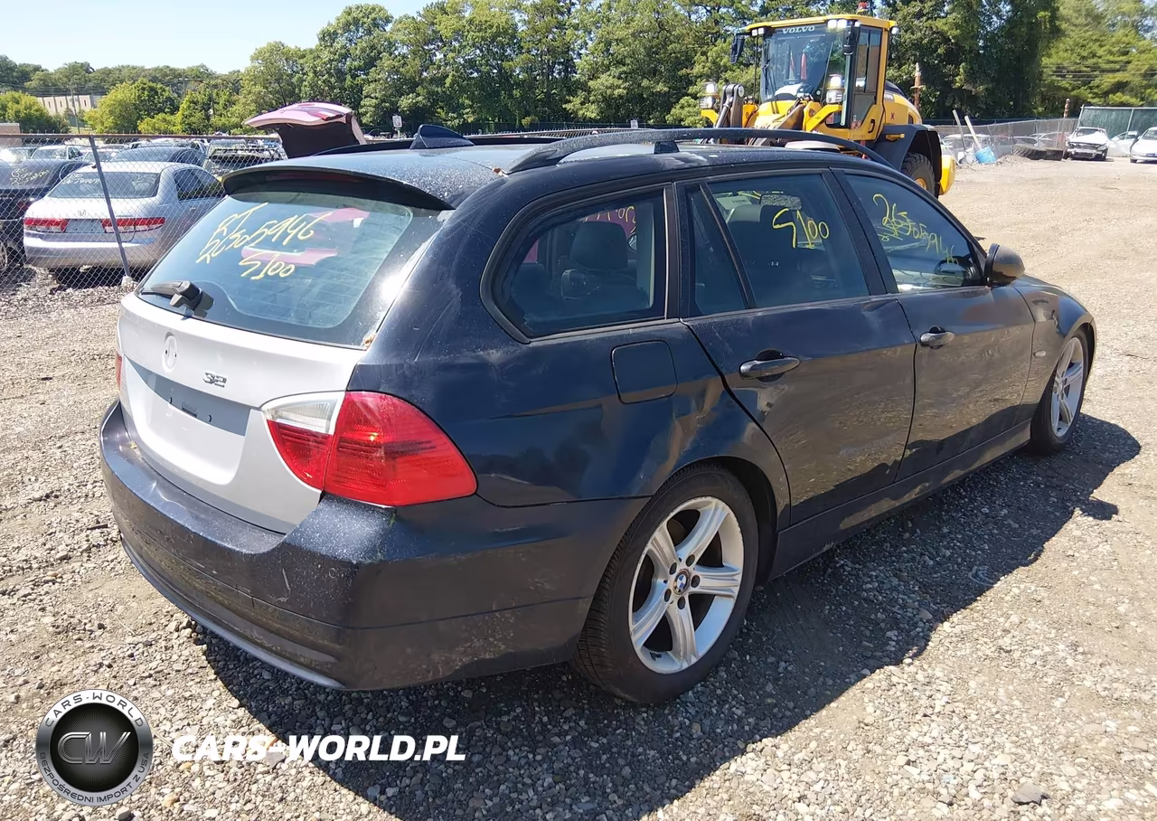 2008 BMW 328Xi VIN:WBAVT73568FZ37969 - 4