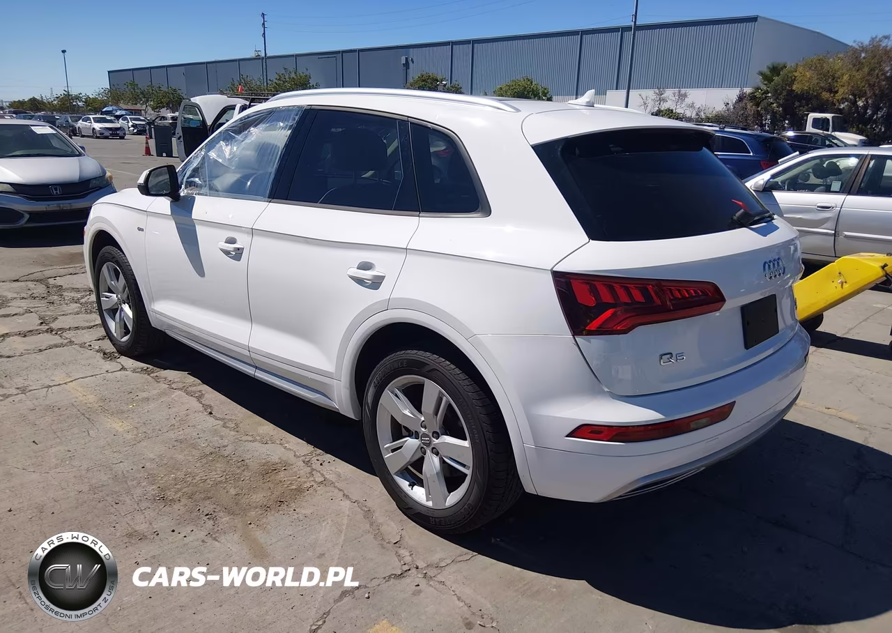 2018 Audi Q5 2.0T Premium-2.0T Tech Premium VIN:WA1ANAFY1J2006446 - 3