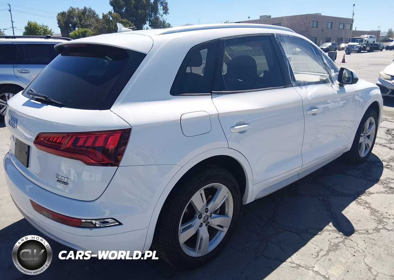 2018 Audi Q5 2.0T Premium-2.0T Tech Premium VIN:WA1ANAFY1J2006446 - 4